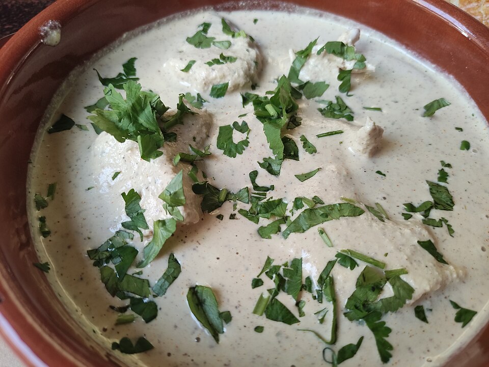Сациви с грецким орехом